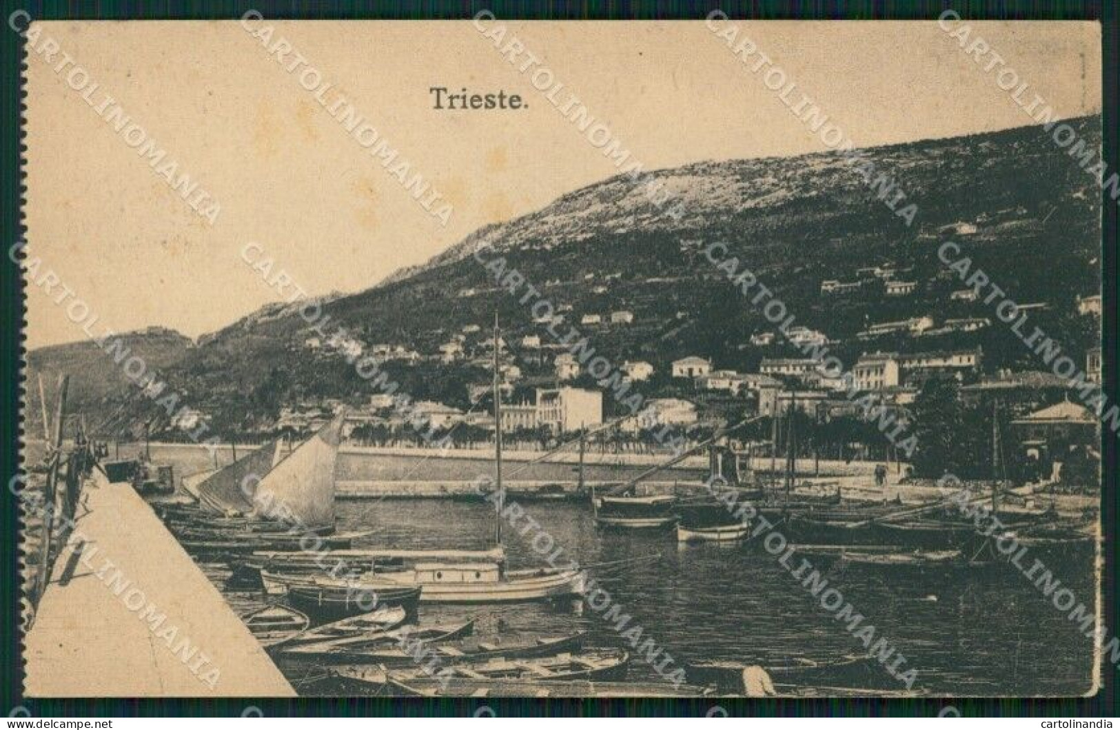 Trieste Città Barche Cartolina VK1680 - Trieste