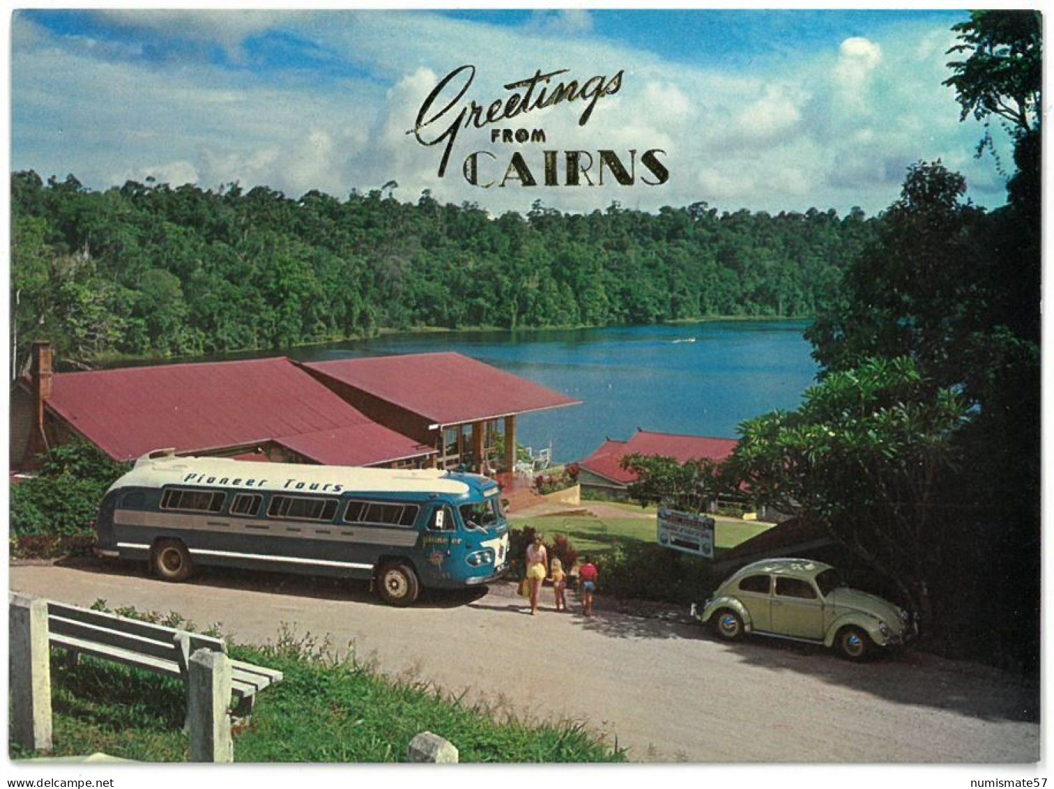 CP PIONEER TOURIST BUS AT LAKE BARRINE , ATHERTON TABLELANDS - ( Volkswagen Coccinelle - Käfer - Beetle - Kever ) - Atherton Tablelands