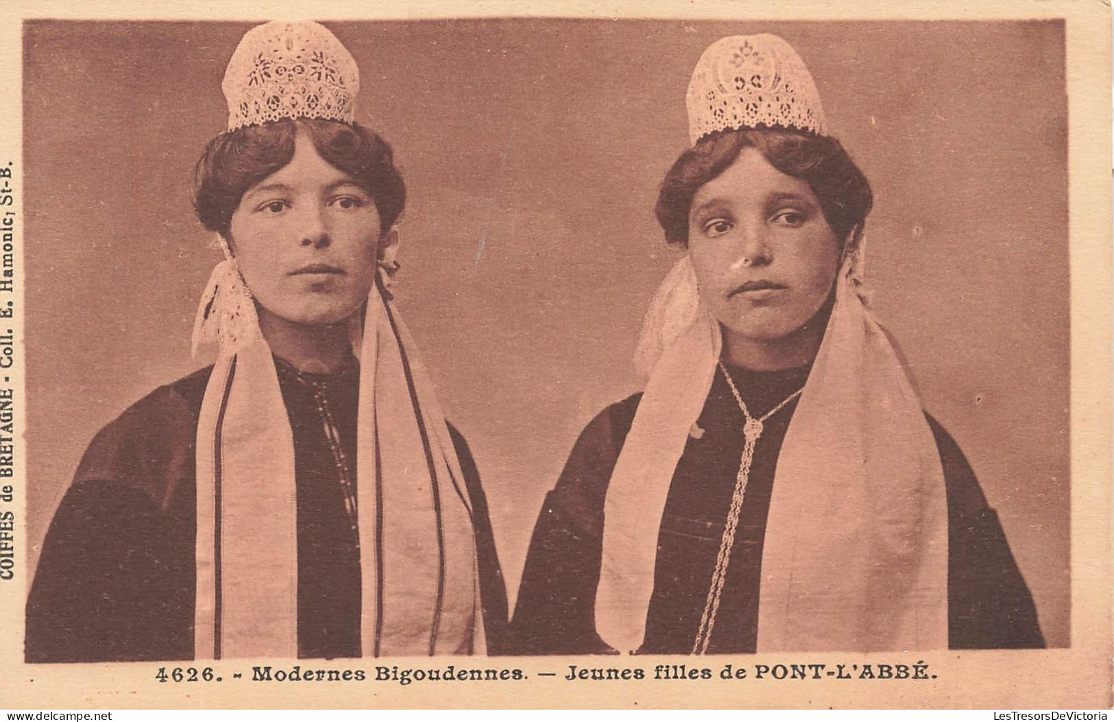 FOLKLORE - Costumes - Modernes Bigoudennes - Jeunes Filles De Pont L'Abbé - Carte Postale Ancienne - Vestuarios