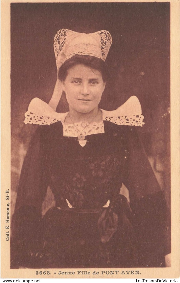 FOLKLORE - Costumes - Jeune Fille De Pont Aven - Carte Postale Ancienne - Trachten