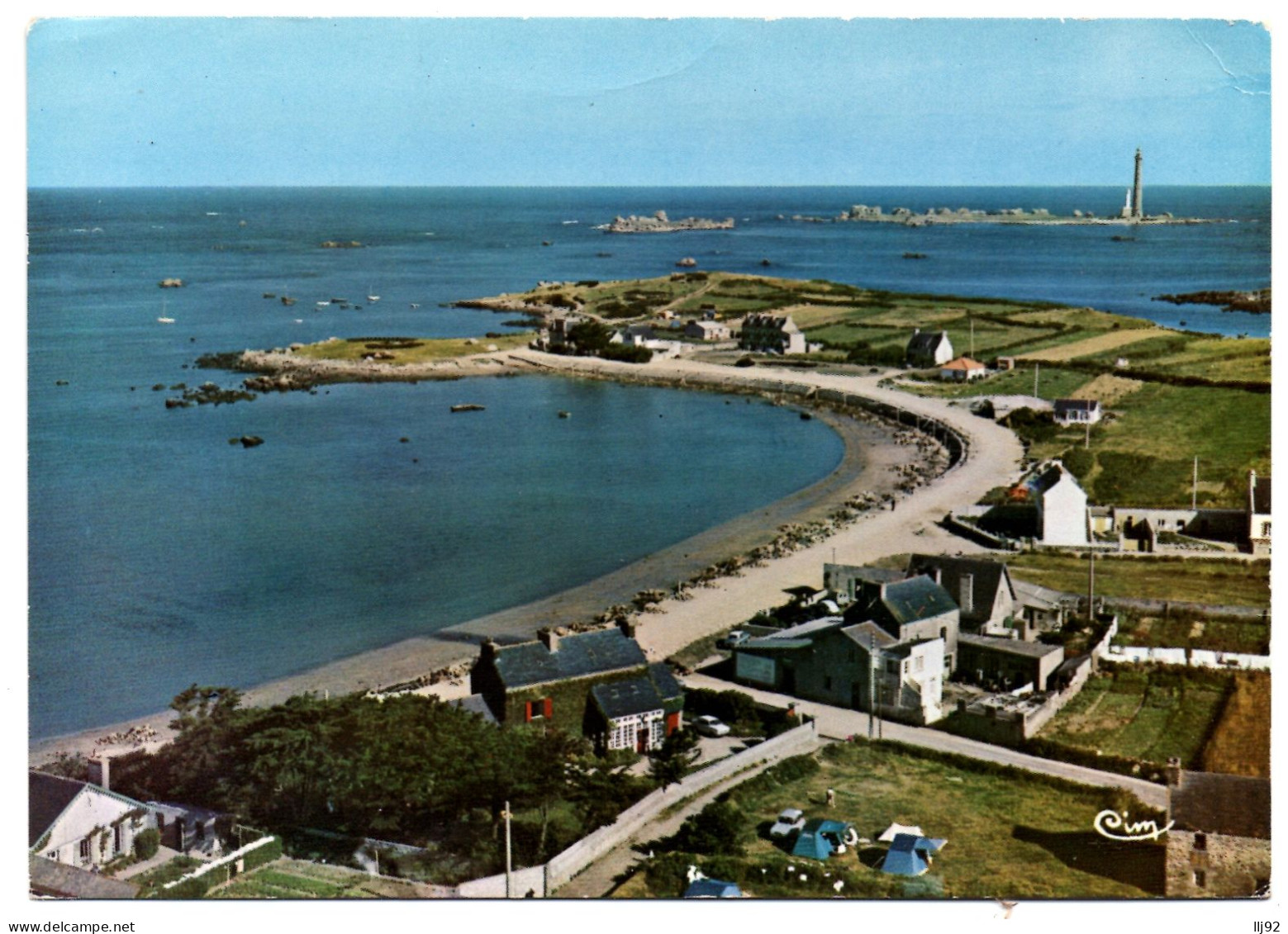 CPSM GF 29 - PLOUGUERNEAU (Finistère) - 393-55. LILIA - Vue  Aérienne. Plage De Kervenny - Plouguerneau