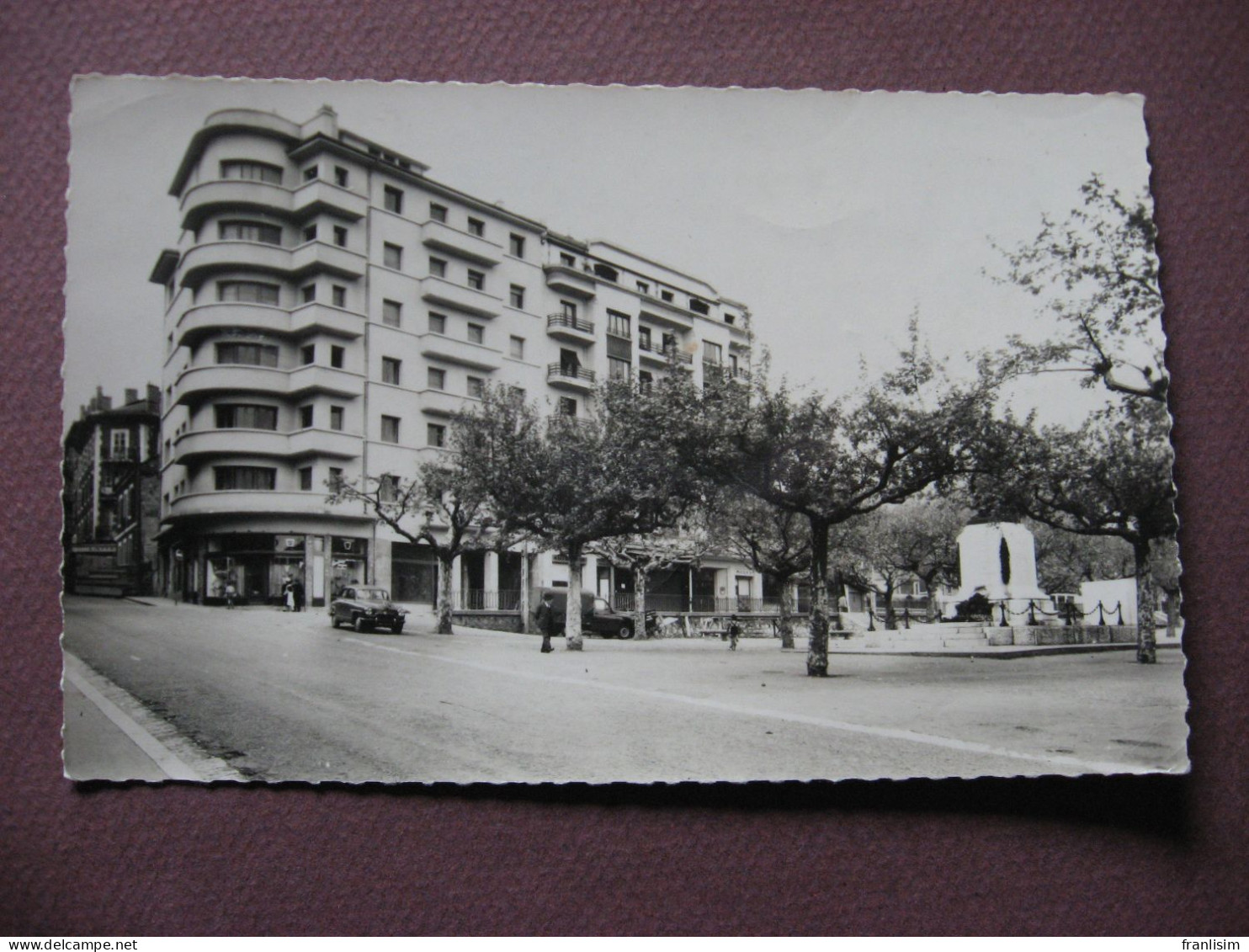 CPA PHOTO 01 BELLEGARDE La Place Carnot  1950 - Bellegarde-sur-Valserine