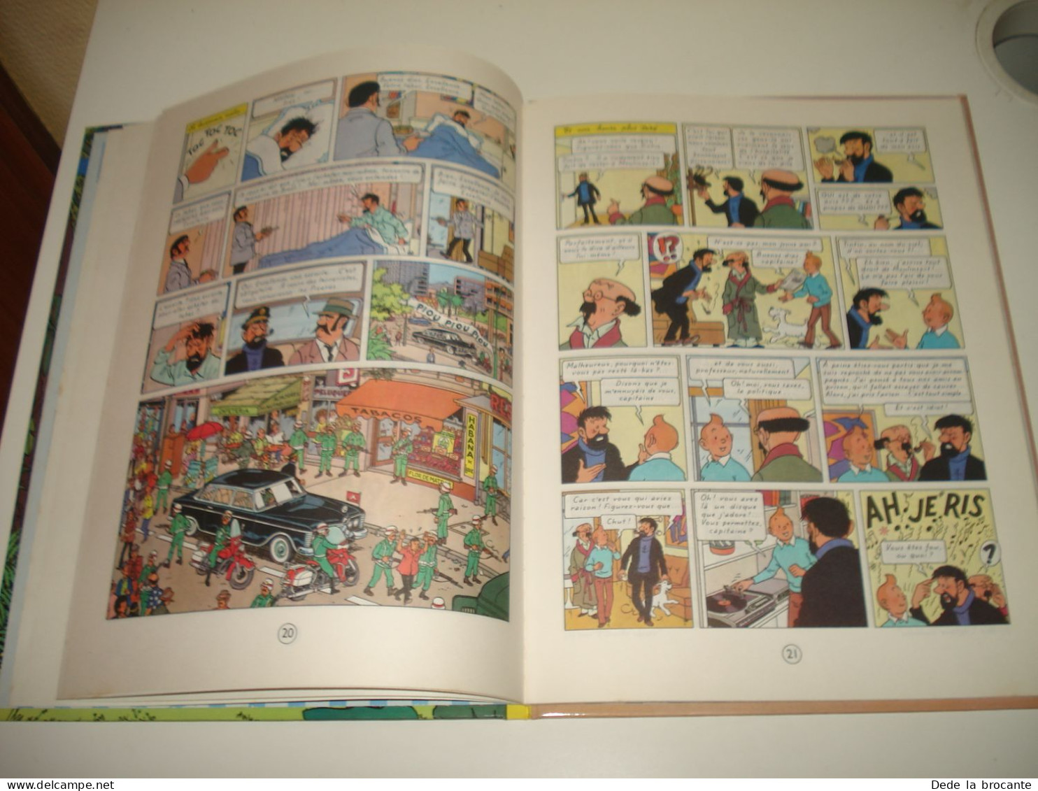 C54 (1)/ Tintin " Et les Picaros " EO 1976 - C 1 - 24 traductions - Superbe état