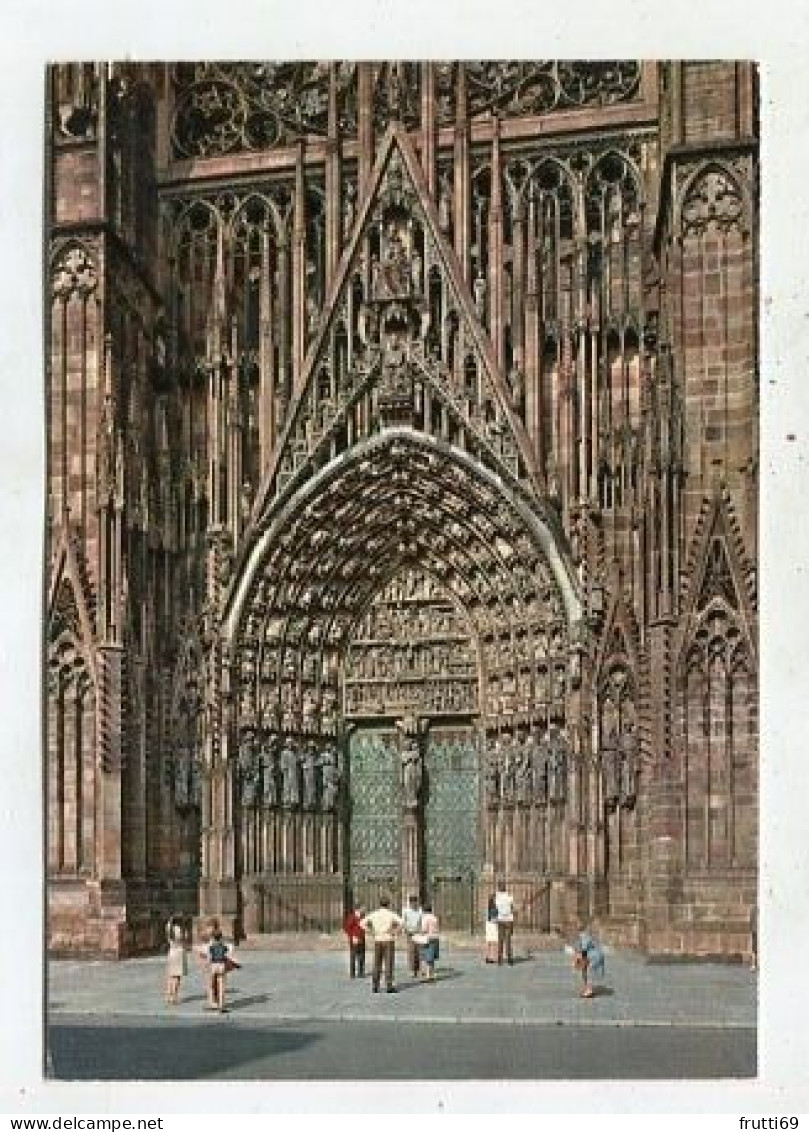 AK 213815 CHURCH / CLOISTER ... - Strasbourg - La Cathédrale - Portail Central - Churches & Convents