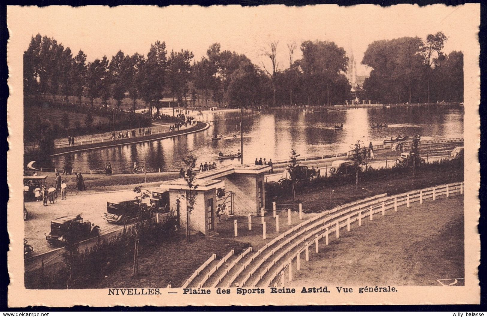 +++ CPA - NIVELLES - Plaine Des Sports Reine Astrid  // - Nivelles