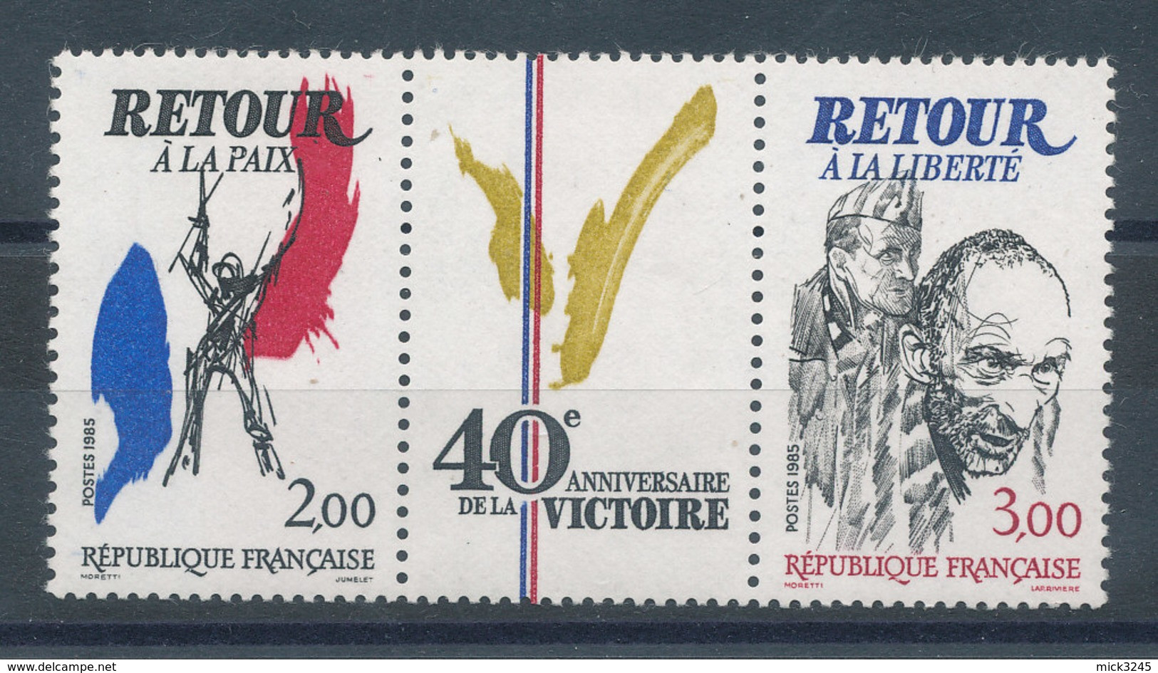 2369A** Anniversaire De La Victoire - Unused Stamps