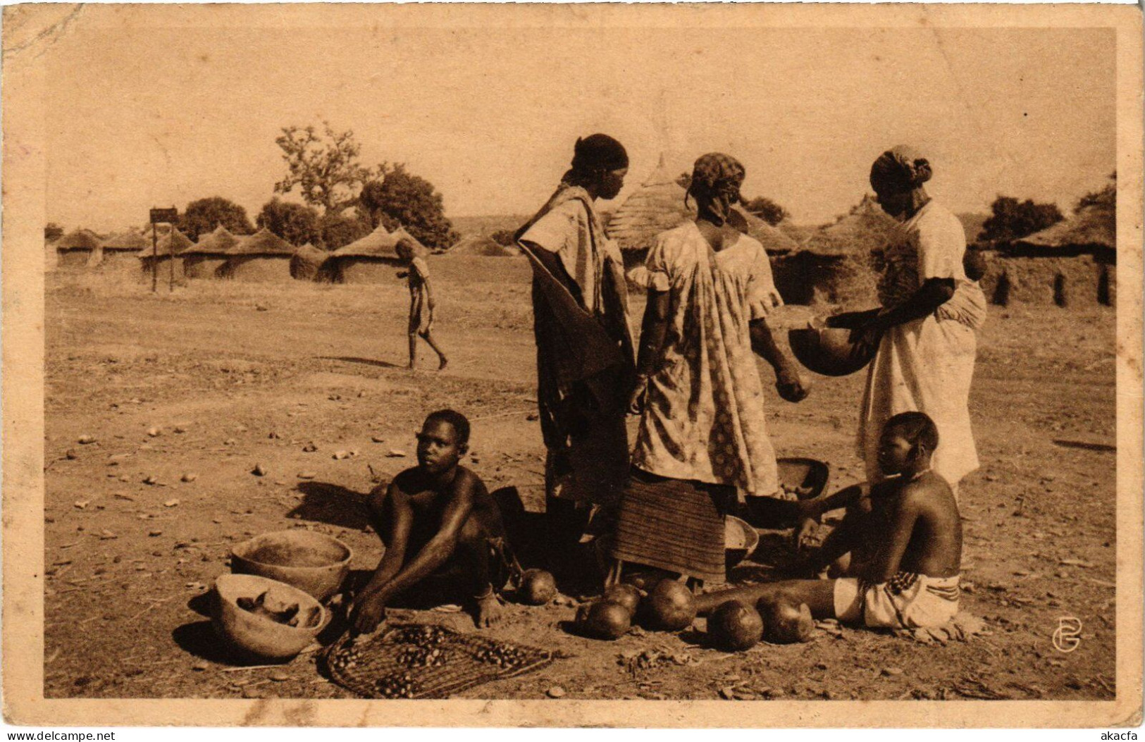 PC MALI MORIBABOUGOU UNE COIN DU MARCHÉ ETHNIC TYPES (a53775) - Malí