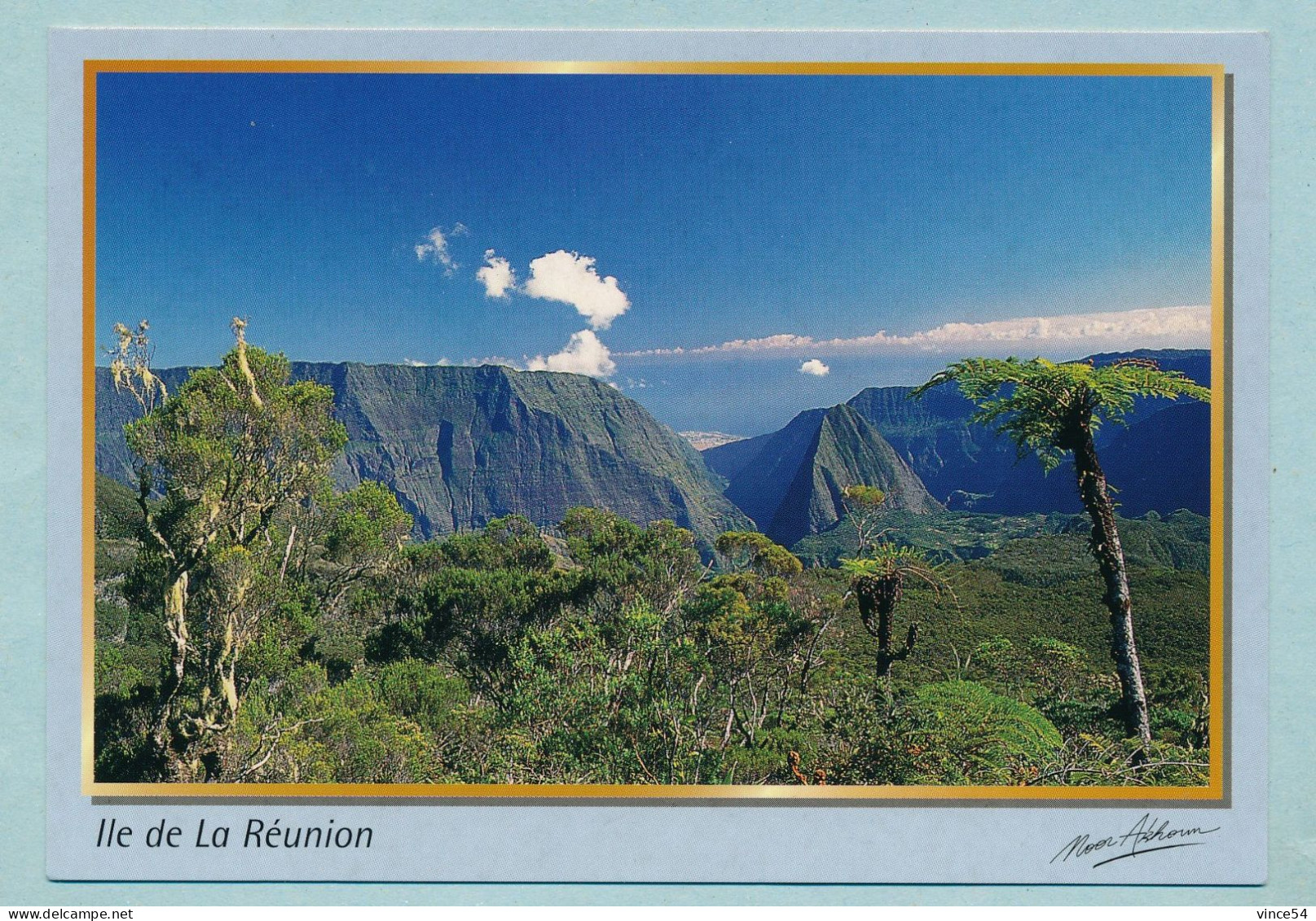 ILE DE LA REUNION - Vue De Grand Ilet Sur Mafate - Other & Unclassified