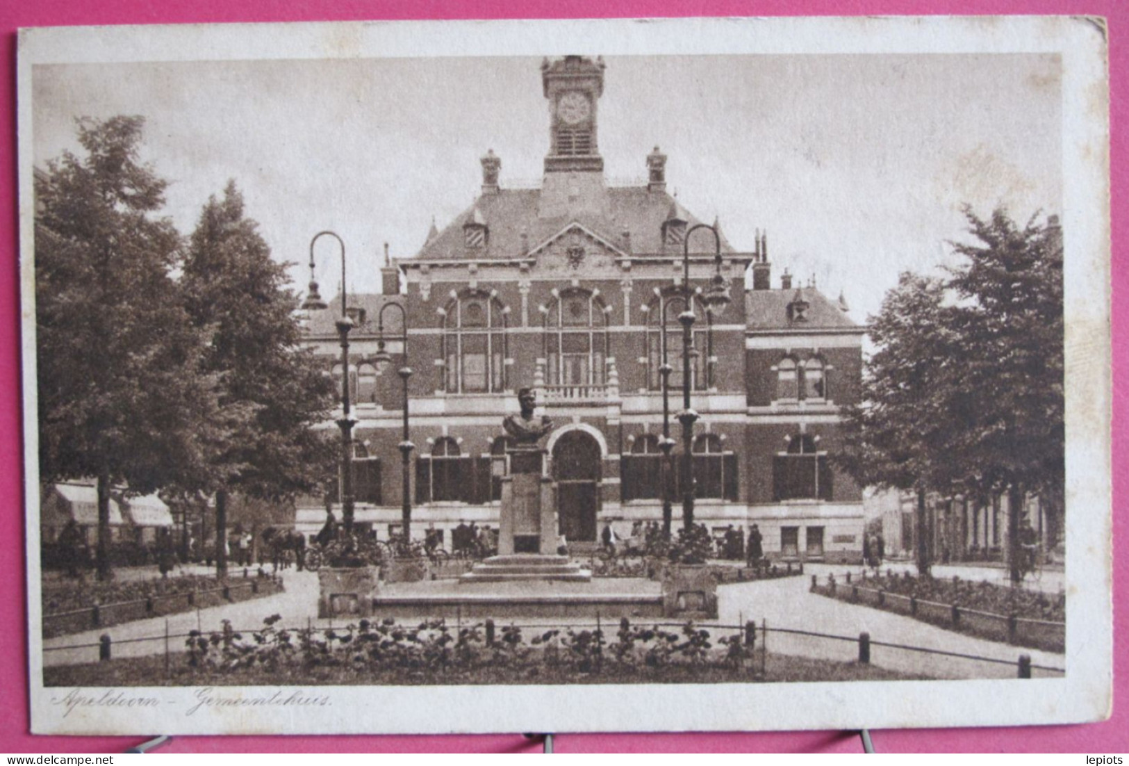 Visuel Très Peu Courant - Pays-Bas - Apeldoorn - Gemeentehuis - 1912 - Joli Timbre - Apeldoorn