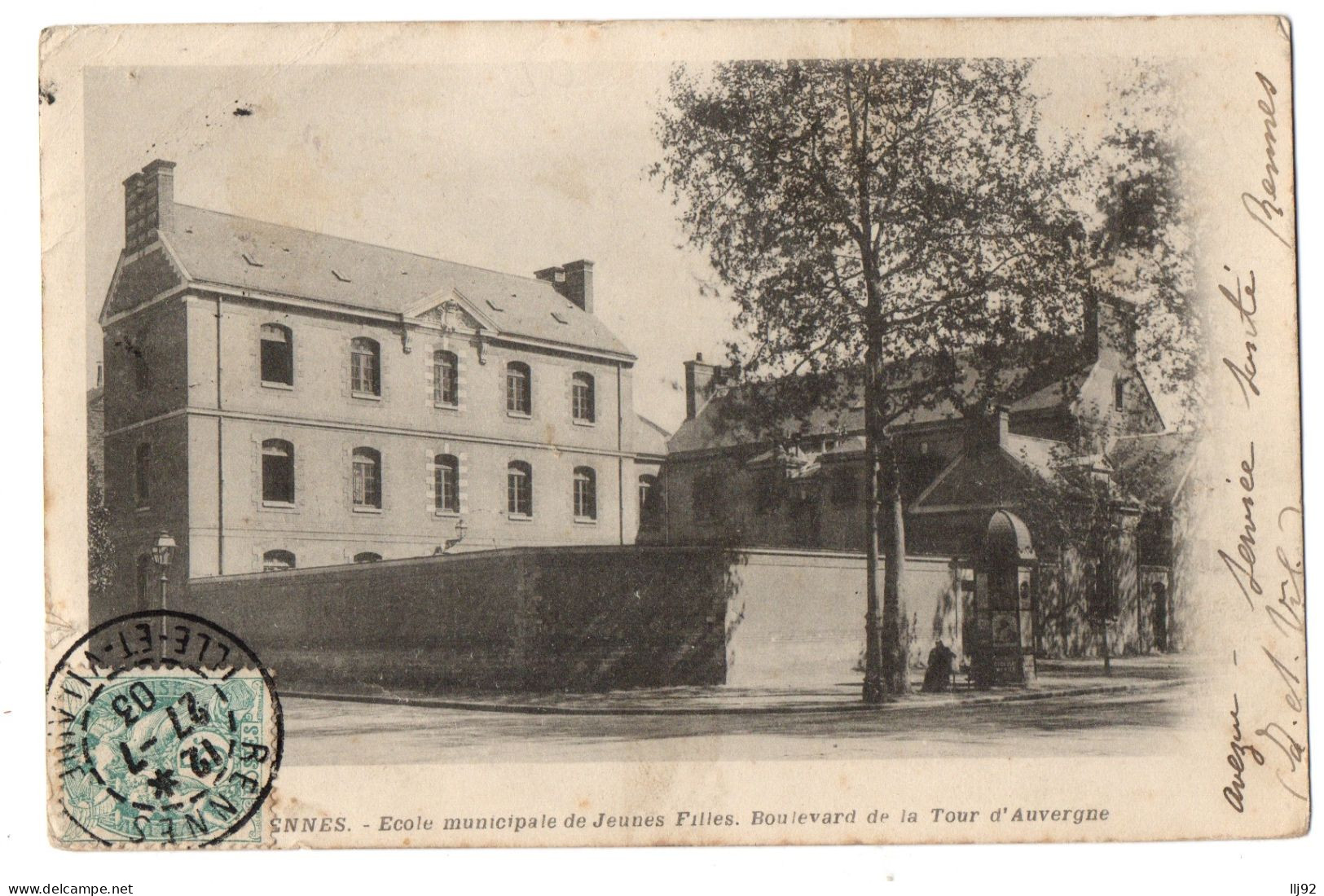 CPA 35 - RENNES (Ille Et Vilaine) - Ecole Municipale De Jeunes Filles, Boulevard De La Tour D'Auvergne - Dos Non Divisé - Rennes