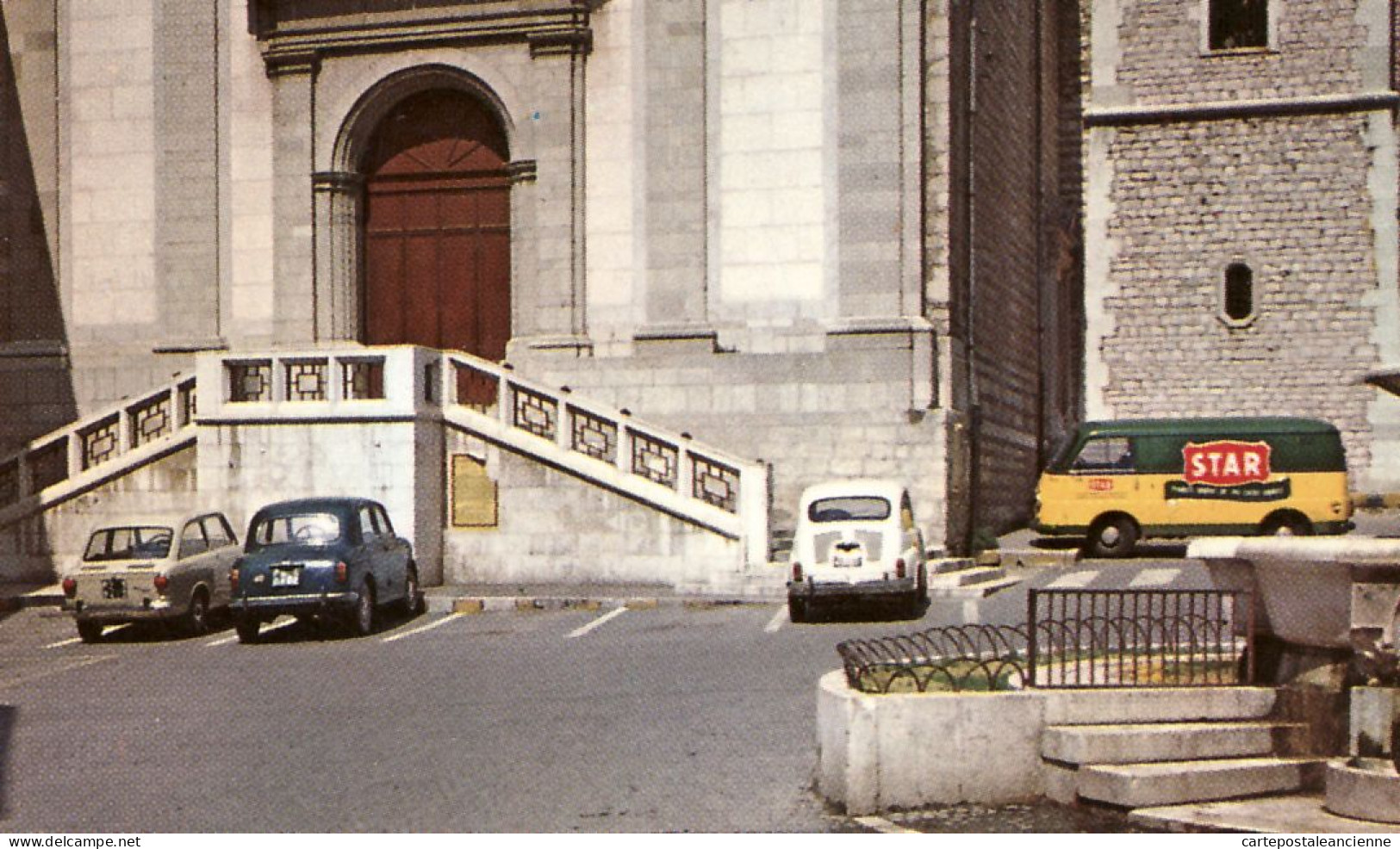 26815 / ⭐ POTENZA Basilicata Cathédrale Domkirche Camionnette STAR Fiat 500 Automobiles 1970s Italy Italie Italia - Potenza