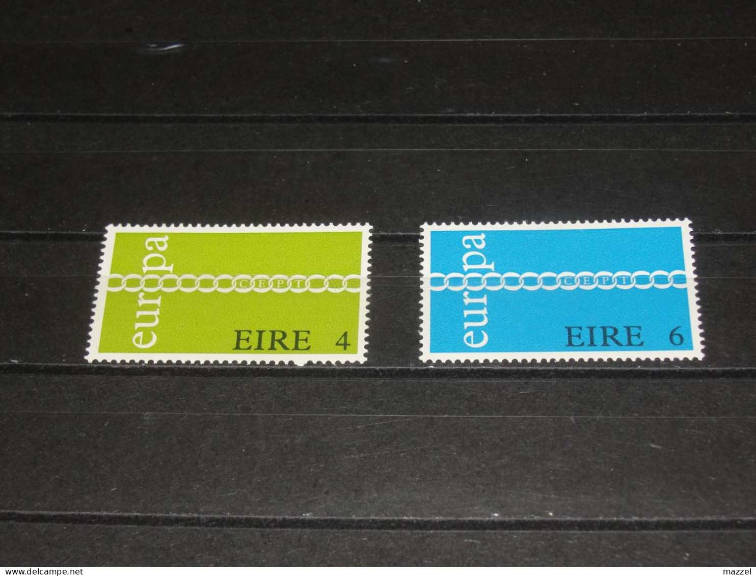 IERLAND,  SERIE  265-266   POSTFRIS ( MNH) - Unused Stamps