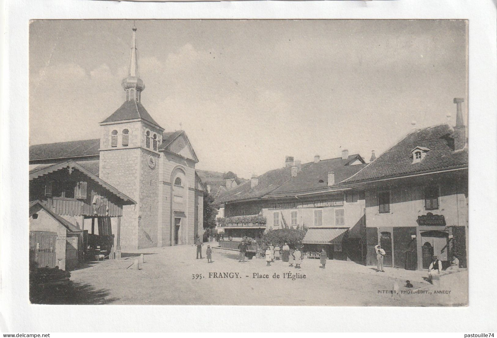 CPA :  14 X 9  -  FRANGY.  -  Place De L'Eglise - Frangy