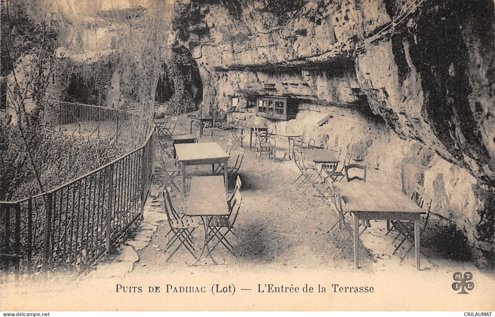 46-PADIRAC-TERRASSE DU RESTAURANT DU PUITS-N T6022-F/0051 - Padirac