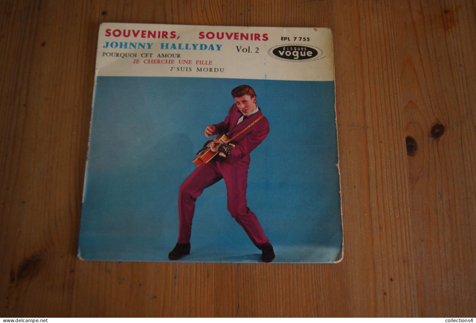 JOHNNY HALLYDAY SOUVENIRS SOUVENIRS  EP   1960 VARIANTE  VALEUR+ - 45 Rpm - Maxi-Singles