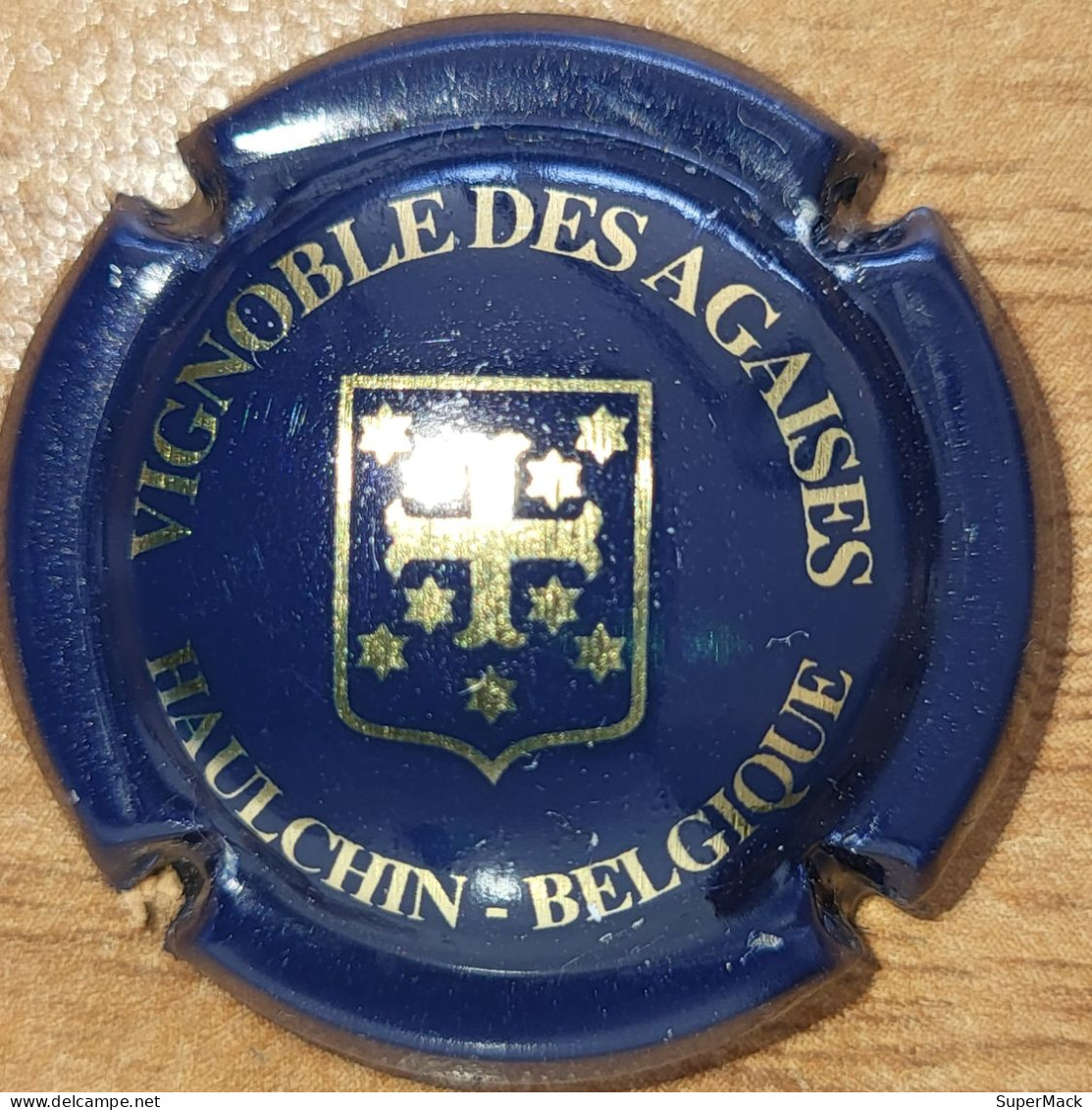 Capsule Crémant De Belgique VIGNOBLE DES AGAISES Série Croix De Malte étoilée, Bleu & Or Nr 02 - Placas De Cava