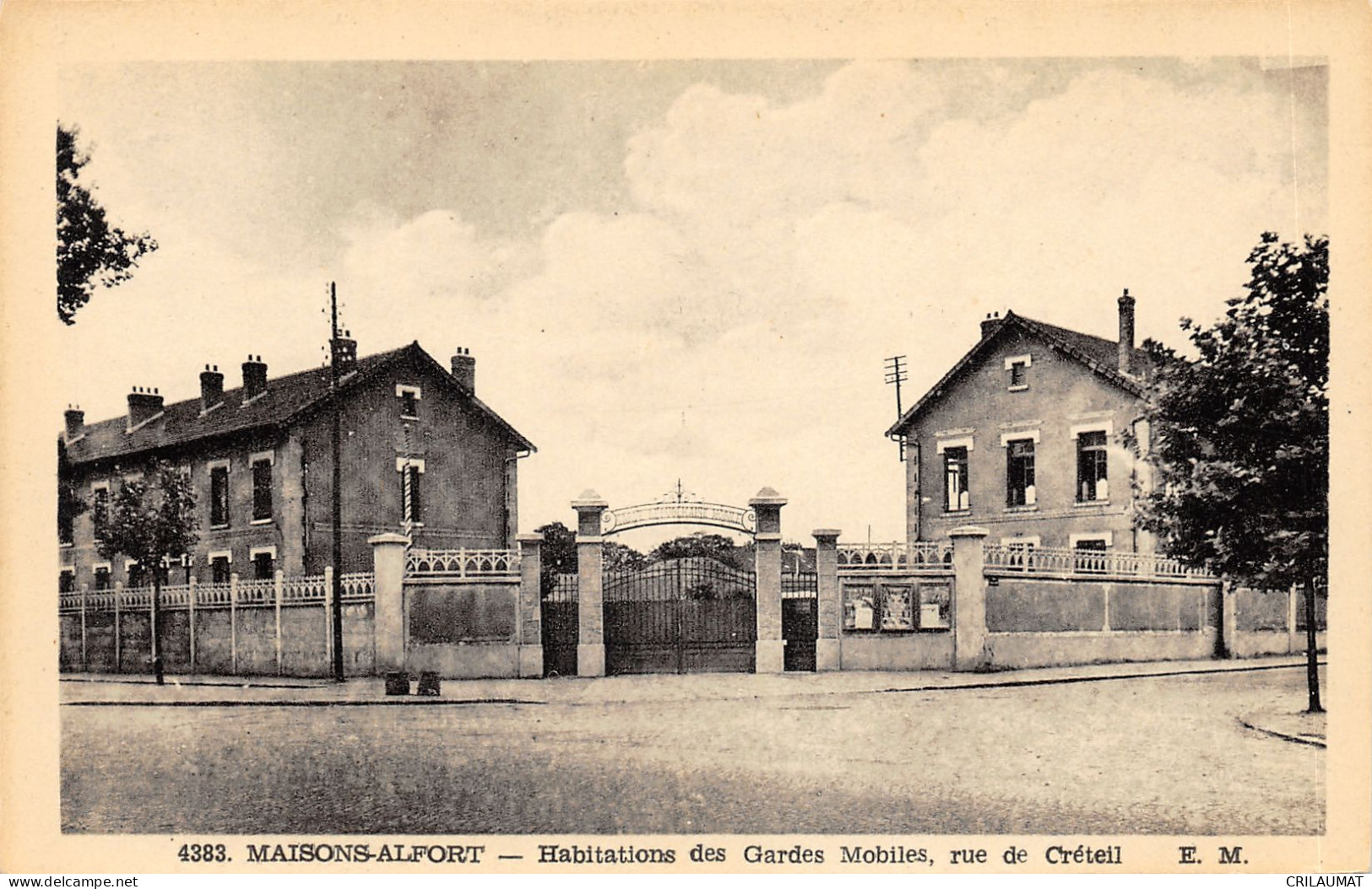 94-MAISONS ALFORT-HABITATIONS DES GARDES MOBILES-N°6026-C/0033 - Maisons Alfort