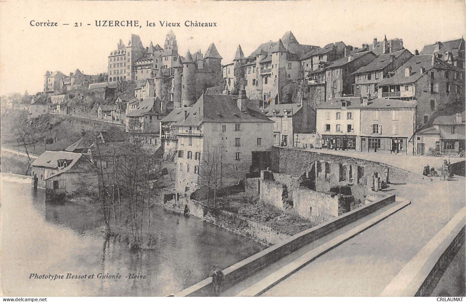 19-UZERCHE-LES VIEUX CHATEAUX-N°6027-G/0353 - Uzerche