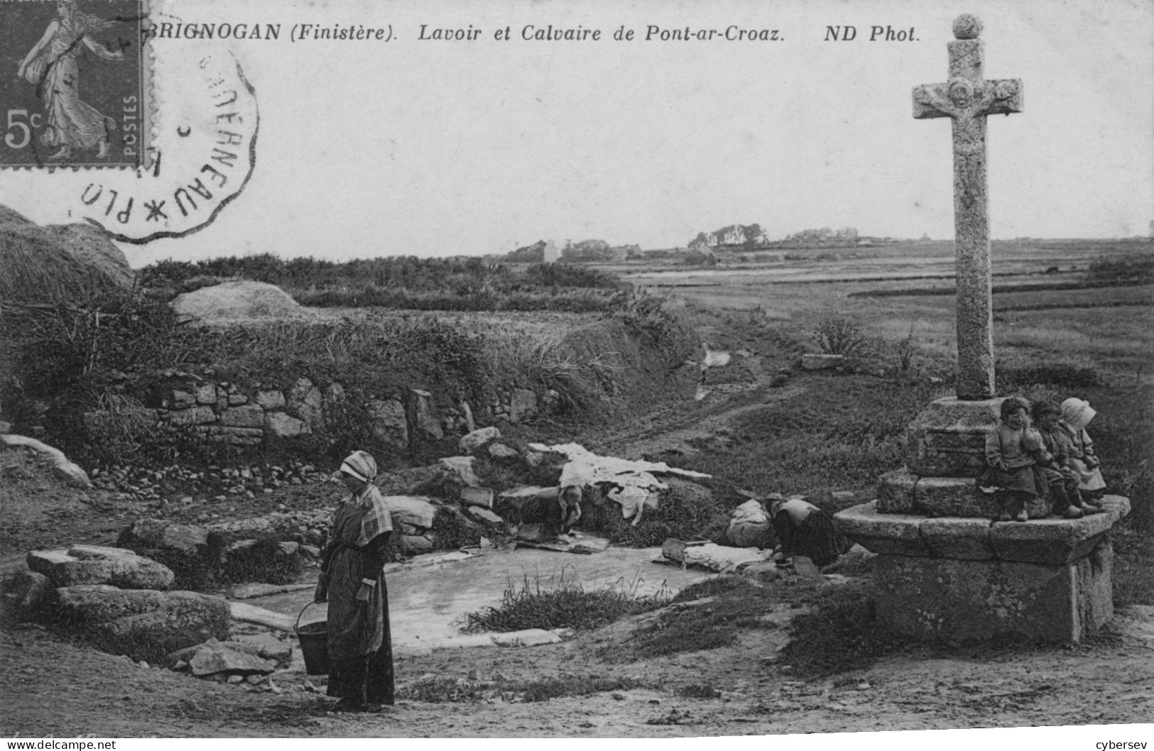 BRIGNOGAN - Lavoir Et Calvaire De Pont-ar-Croaz - Animé - Brignogan-Plage