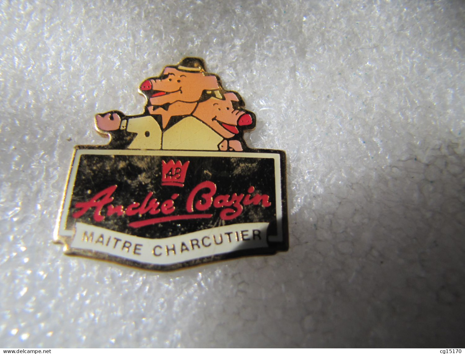 PIN'S   COCHON ANDRÉ BAZIN  CHARCUTIER - Animali