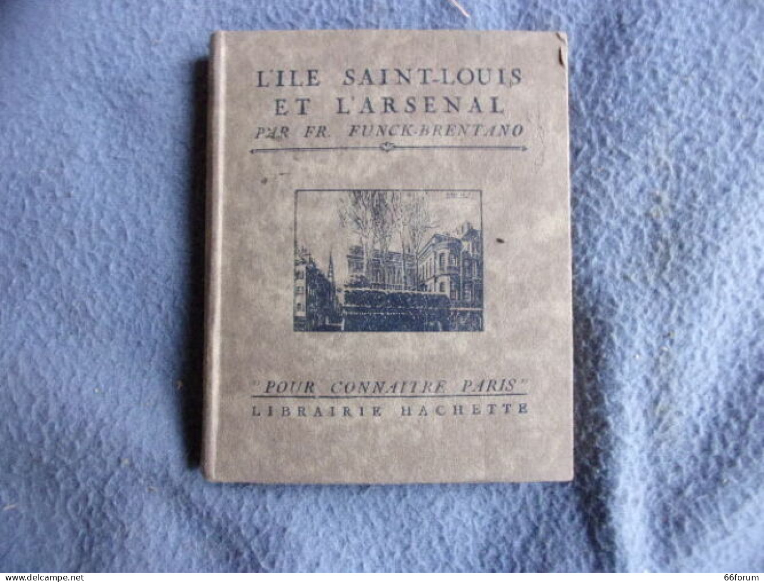 L'ile Saint-Louis Et L'Arsenal - Ile-de-France