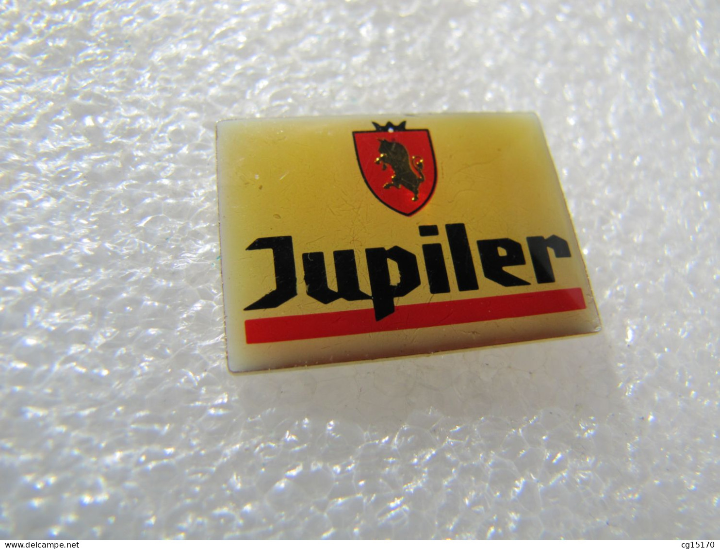 PIN'S    BIÈRE  JUPILER - Beer