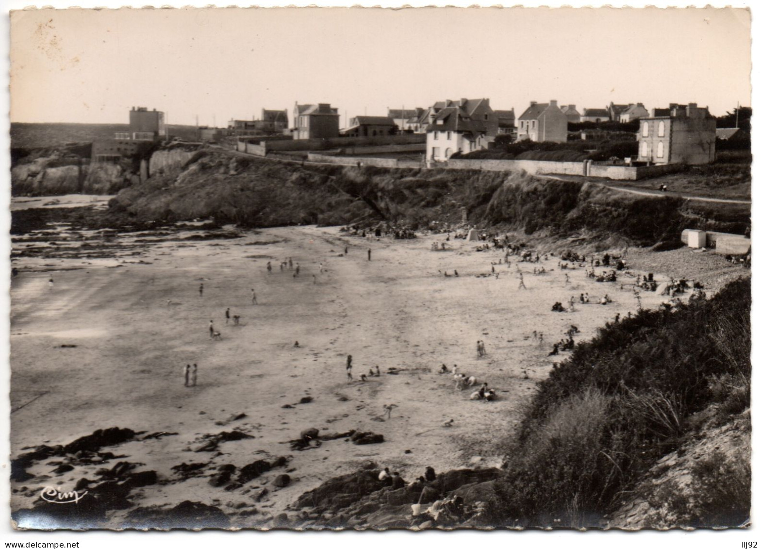 CPSM GF 29 - LE CONQUET (Finistère) - La Plage De Portez - Le Conquet