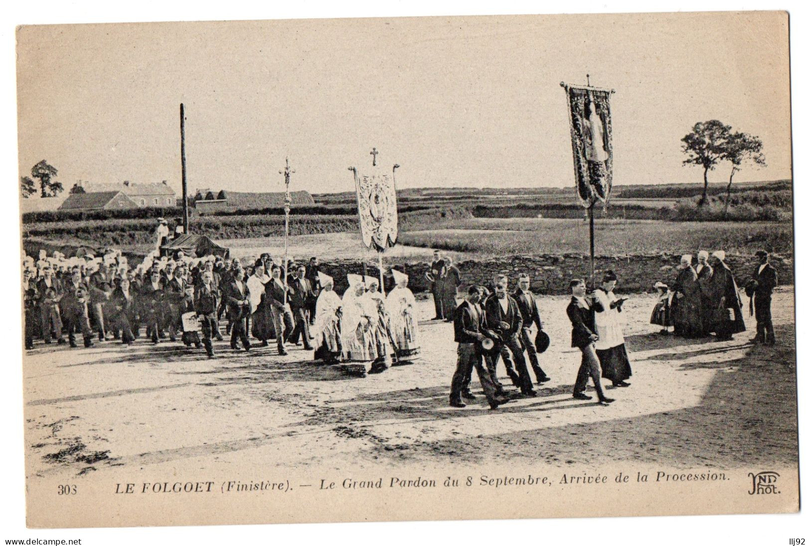 CPA 29 - LE FOLGOET (Finistère). 308. Le Grand Pardon Du 8 Septembre. Arrivée De La Procession. ND Phot - Le Folgoët