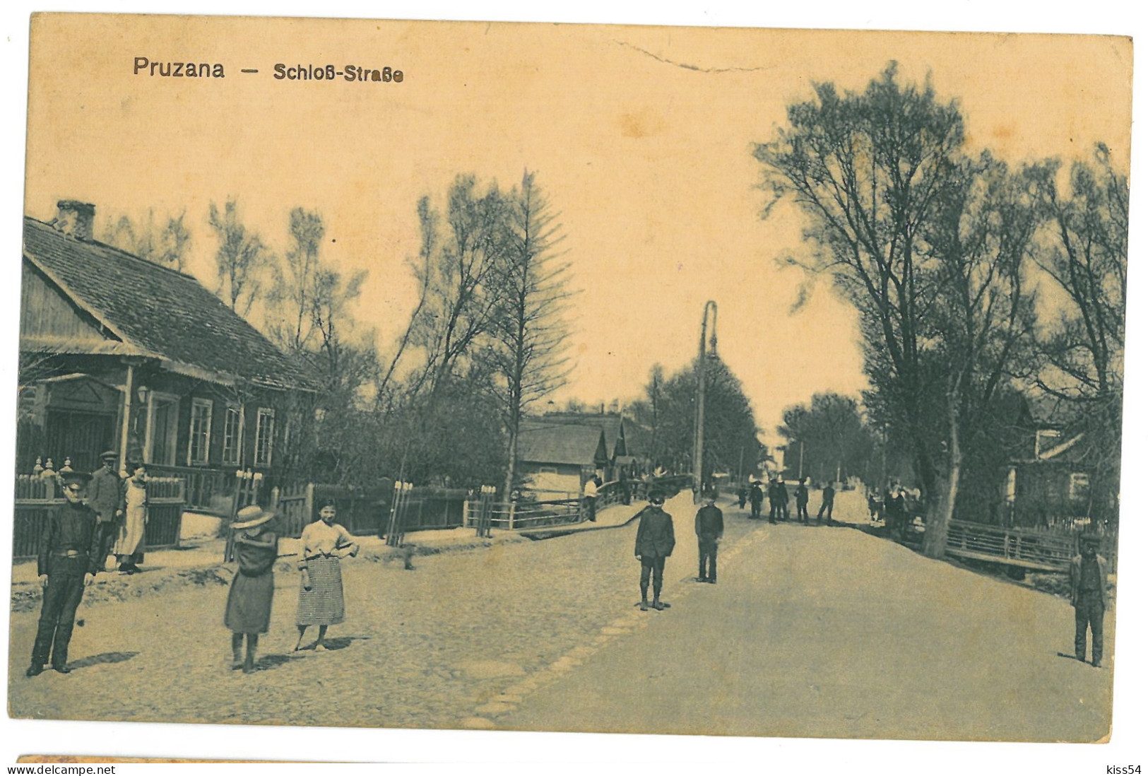 BL 31 - 24502 PRUZHANY, Brest Region, Street School, Belarus - Old Postcard, CENSOR - Used - 1916 - Wit-Rusland