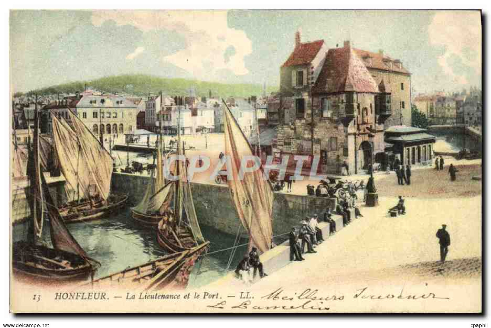 CPA Honfleur La Lieutenance Et Le Port Bateaux - Honfleur