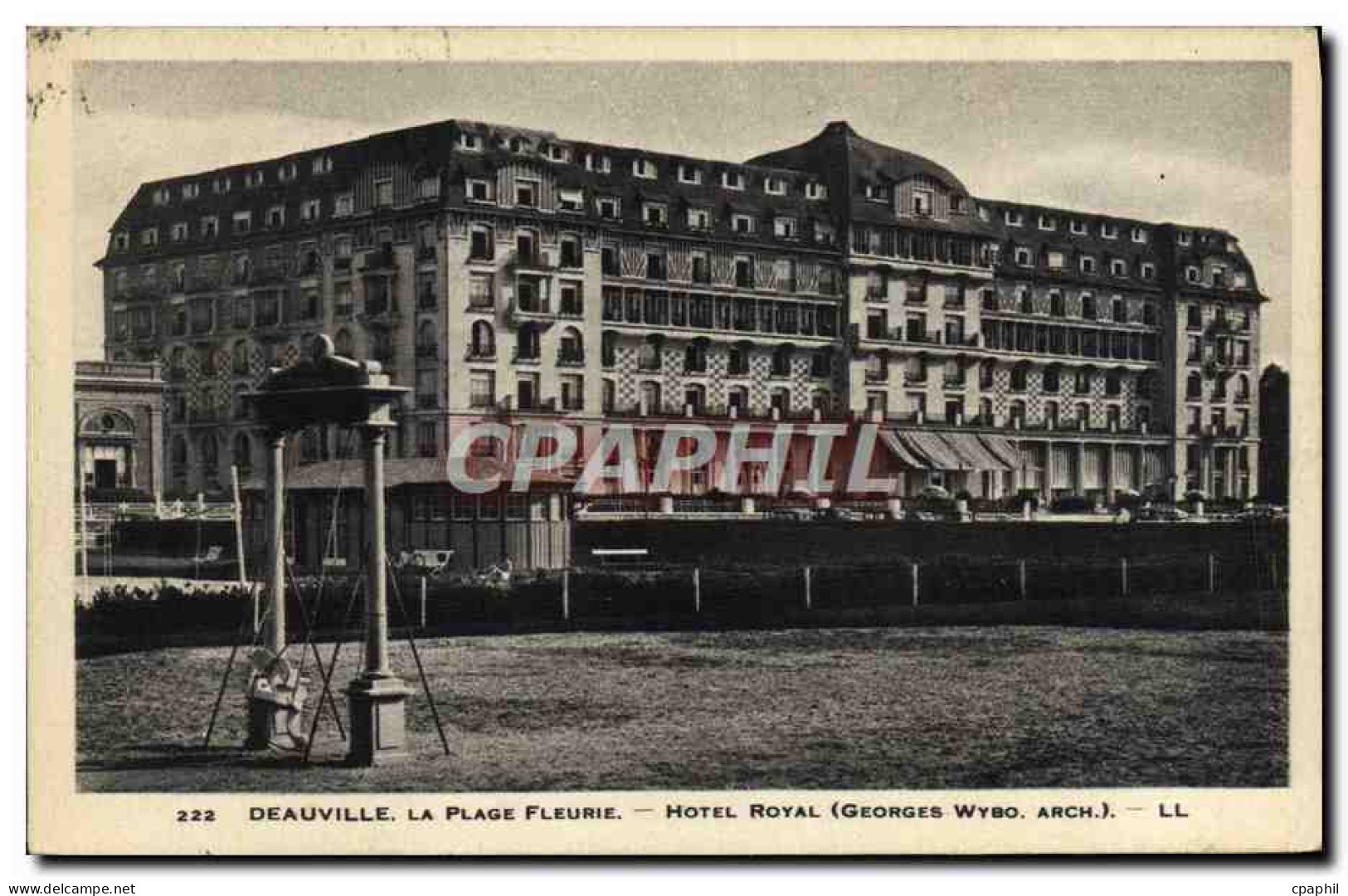 CPA Deauville La Plage Fieurie Le Hotel Royal - Deauville