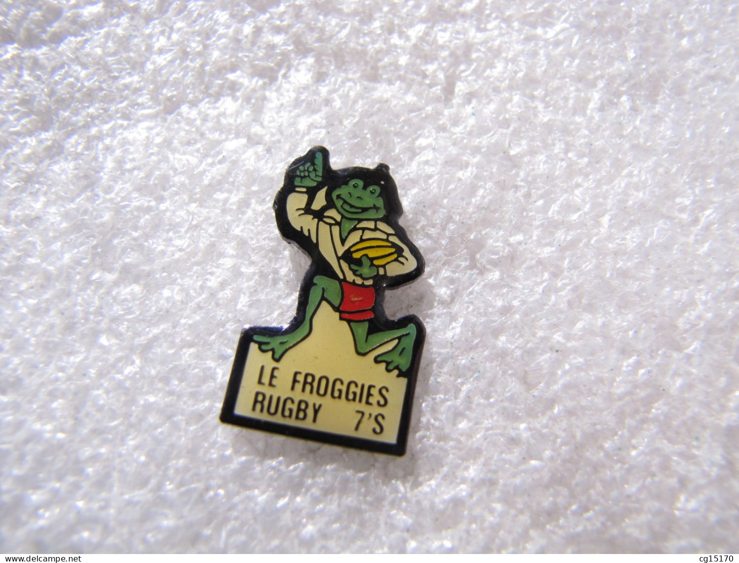 PIN'S    LE  FROGGIES  RUGBY 7' S - Rugby