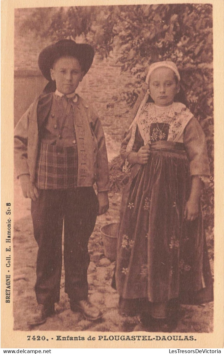 FOLKLORE - Costumes - Enfants De Plougastel-Daoulas - Carte Postale Ancienne - Trachten