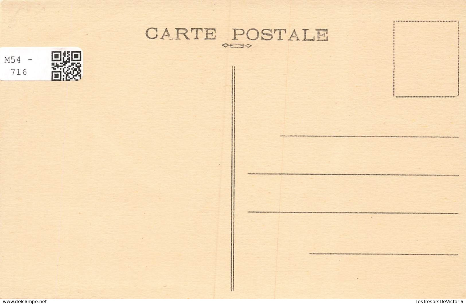 FOLKLORE - Costumes - La Vieille Fileuse - Carte Postale Ancienne - Trachten