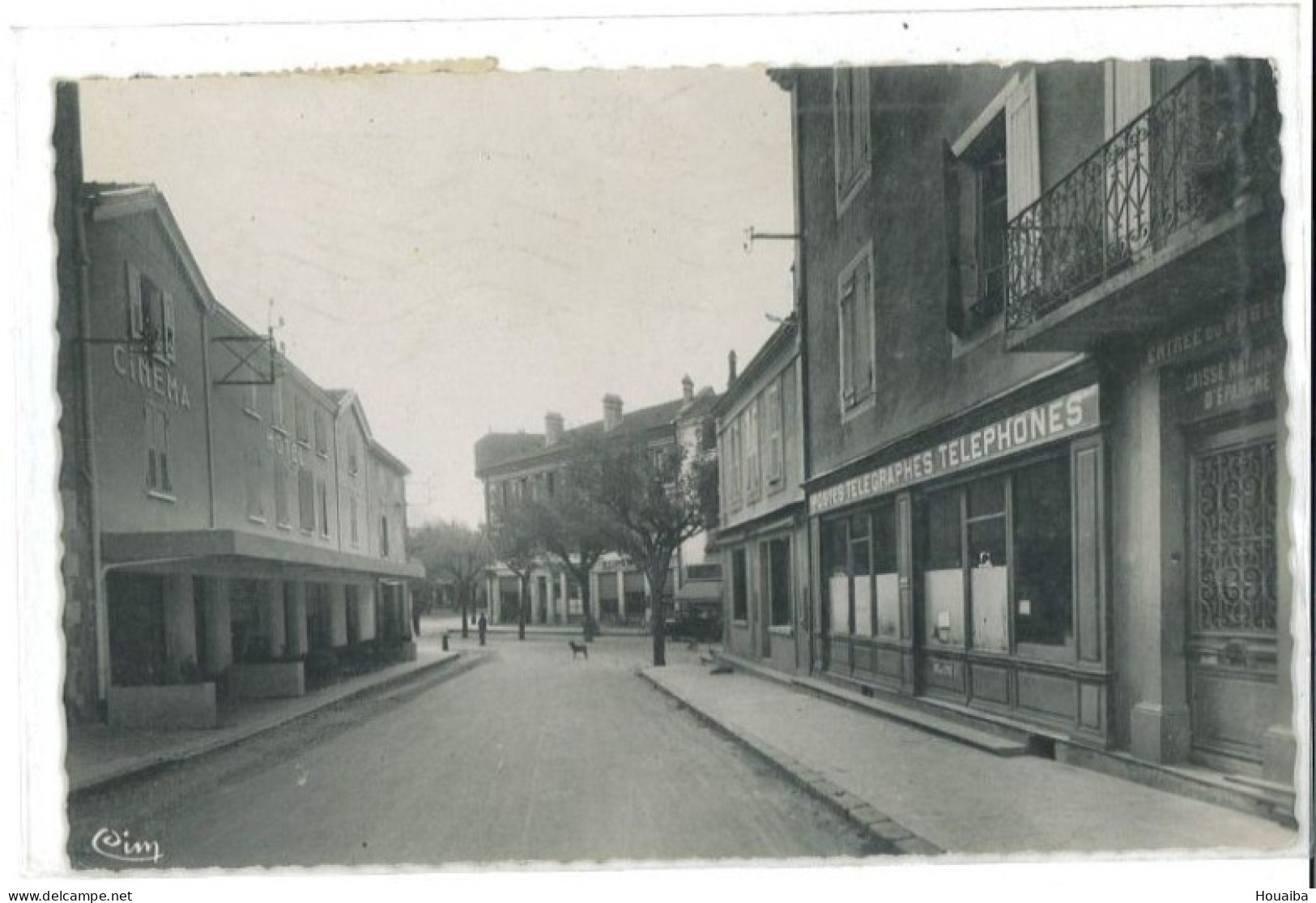 CPSM Avenue De La Gare  - La Poste Et L Hôtel Brunel à Lamastre (07) - Lamastre