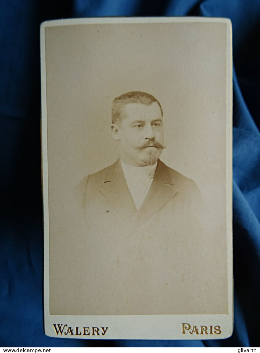 Photo Cdv Walery à Paris - Homme, Portrait Nuage, Ca 1890  L678 - Old (before 1900)