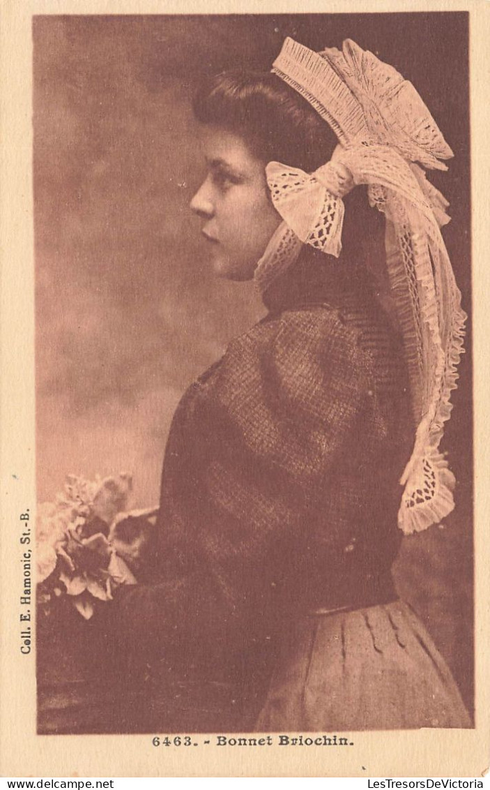 FOLKLORE - Costumes - Bonnet Briochin - Carte Postale Ancienne - Costumi