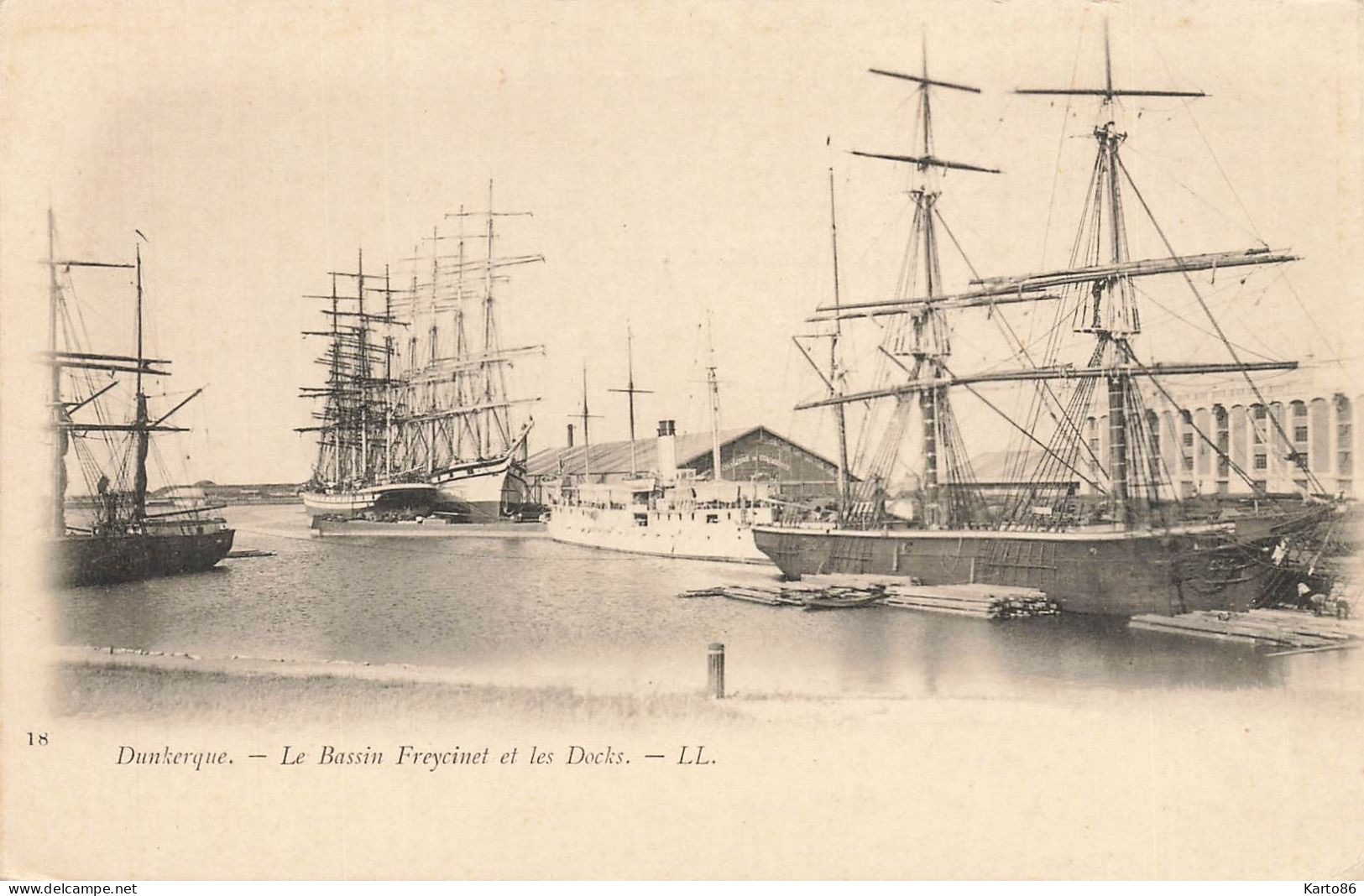 Dunkerque * Le Bassin Freycinet Et Les Docks * Bateau Voilier 3 Mâts - Dunkerque