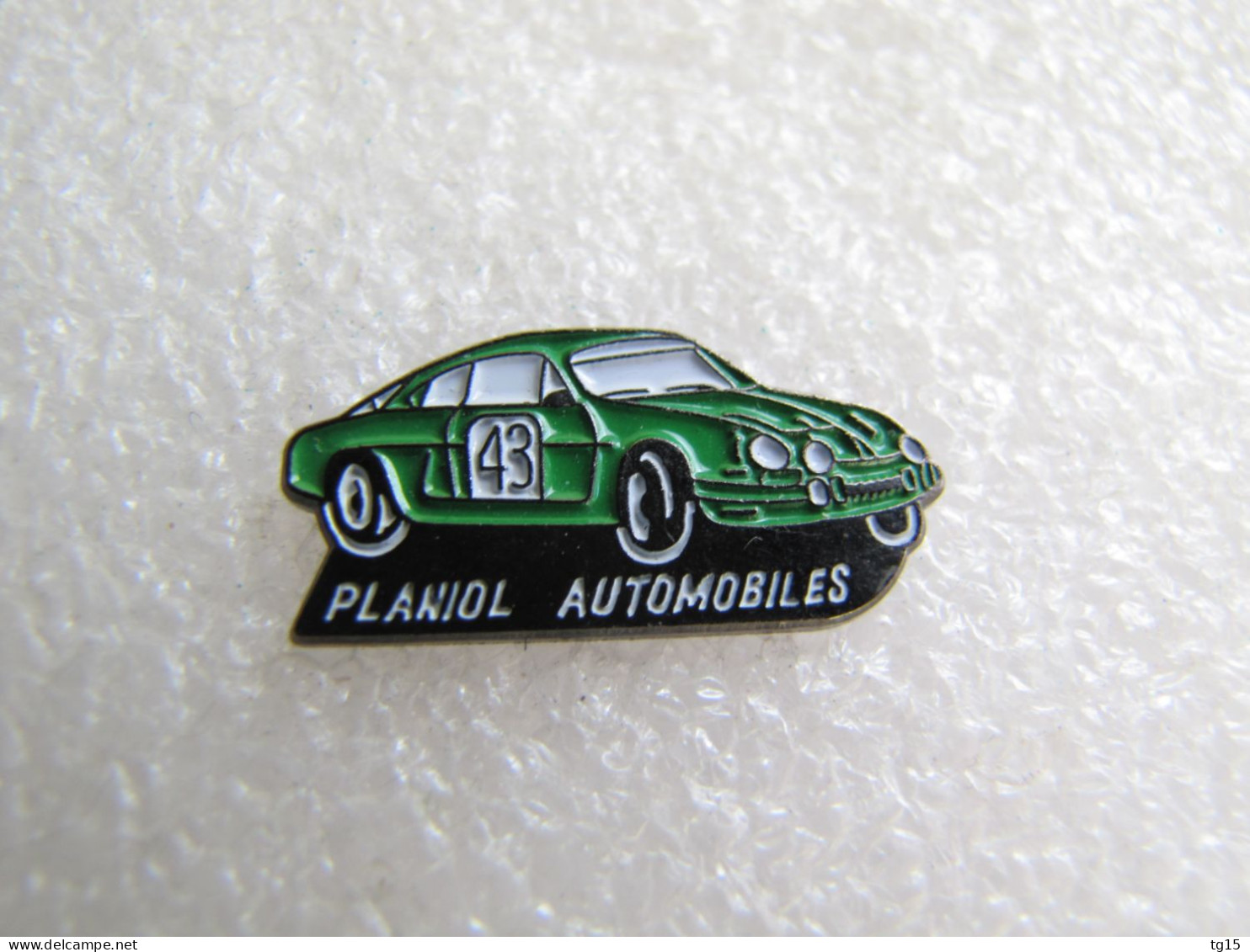 PIN'S  ALPINE RENAULT A 110 BERLINETTE  PLANIOL AUTOMOBILES - Renault