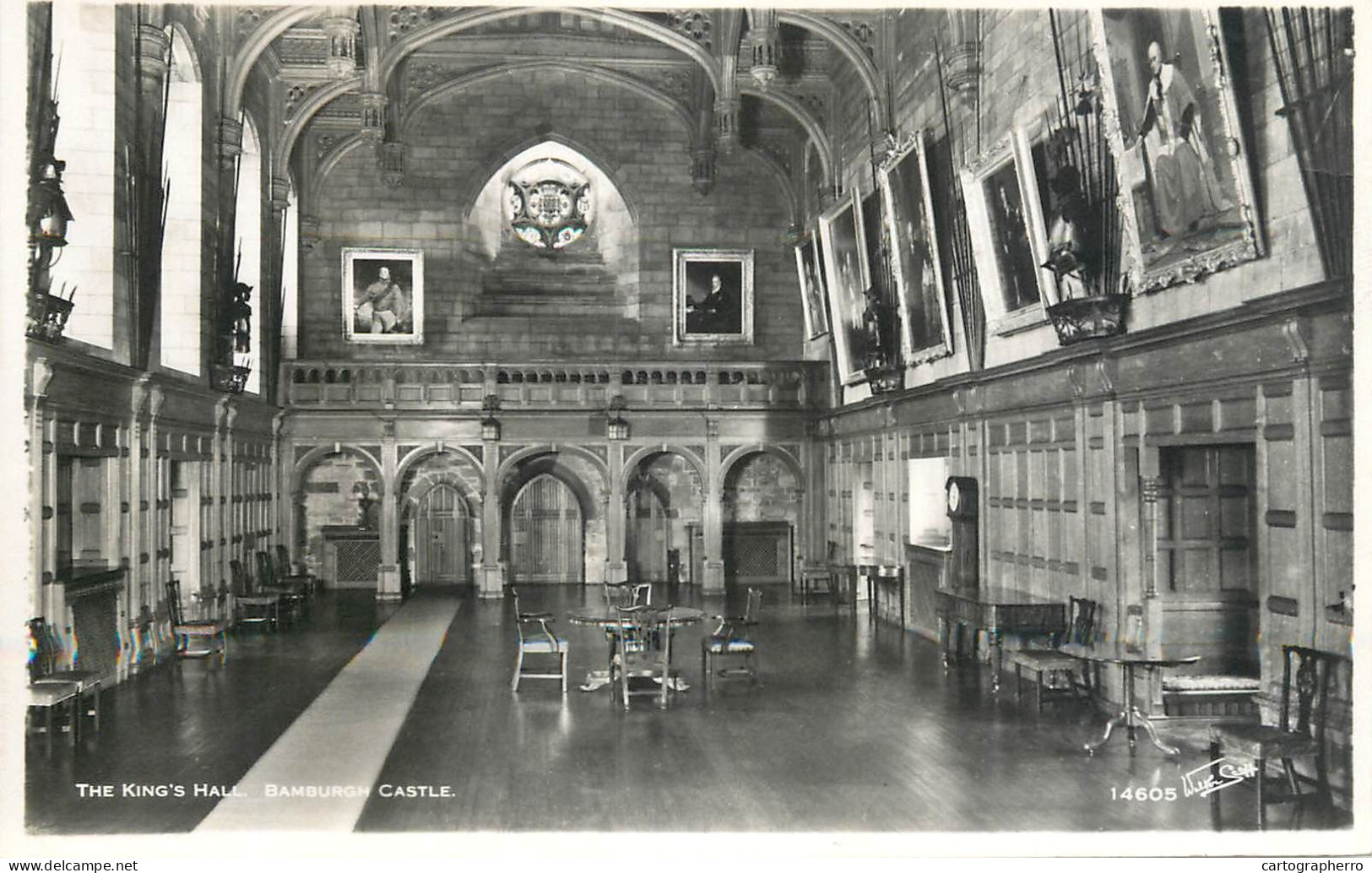 British Castles Architecture Bamburgh Castle King's Hall - Schlösser