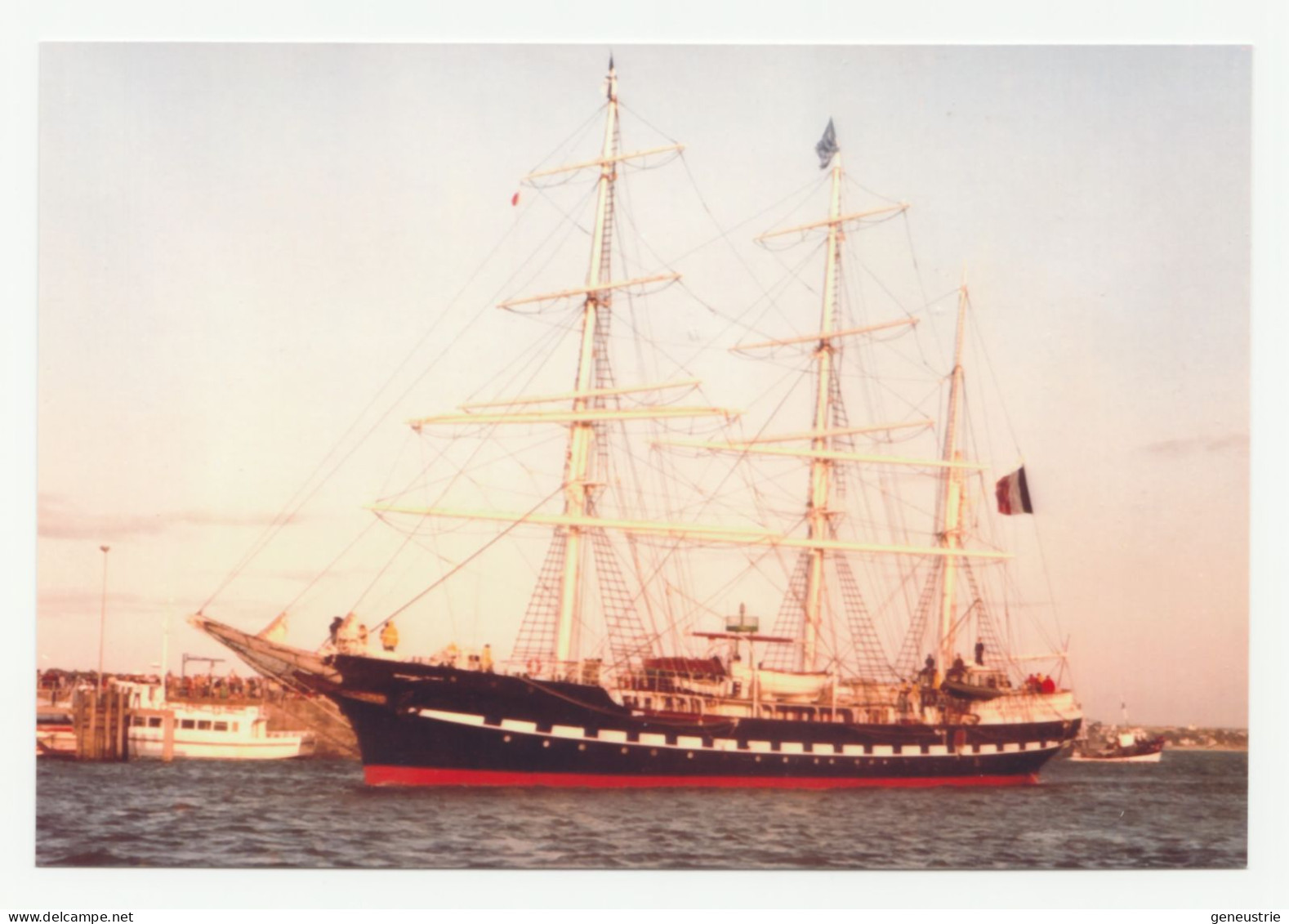 Belle Carte-photo "Trois-mâts Barque Belem Dans Le Port De Granville (années 80)" - Veleros