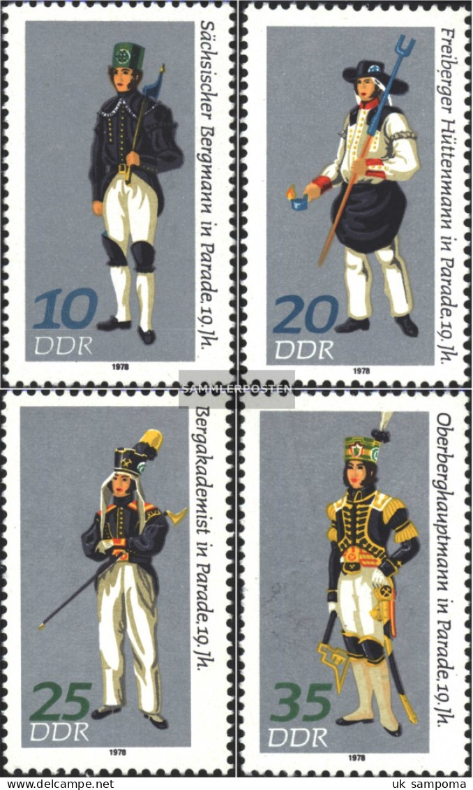 DDR 2318-2321 (complete.issue) Unmounted Mint / Never Hinged 1978 Costume Parade - Nuovi