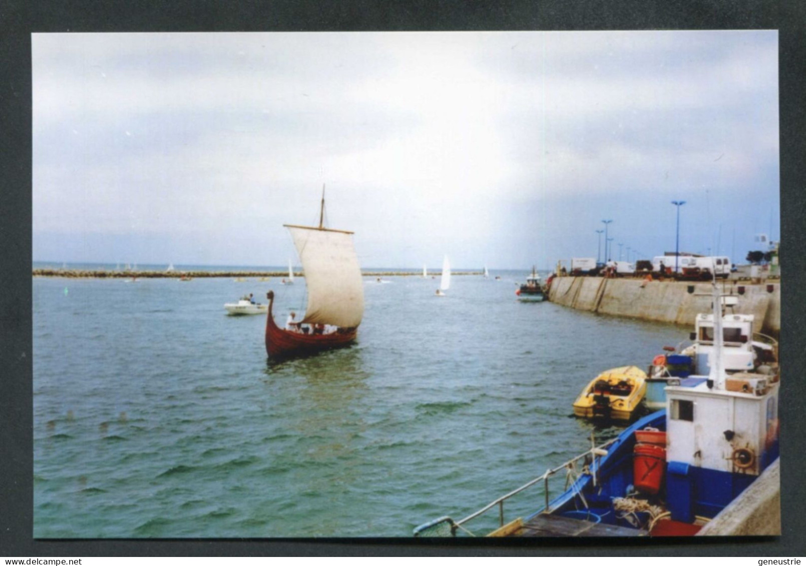 Photo-carte Moderne Années 90 "Drakkar Viking Dans Le Port De Barneville-Carteret" Manche - Normandie - Altri & Non Classificati