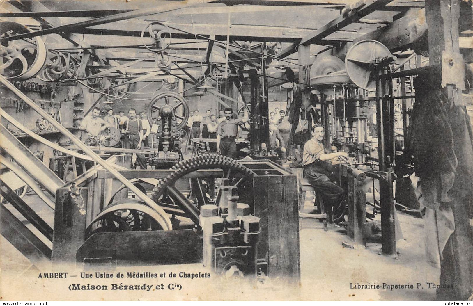 CPA 63 AMBERT UNE USINE DE MEDAILLES ET DE CHAPELETS MAISON BERAUDY ET Cie - Ambert