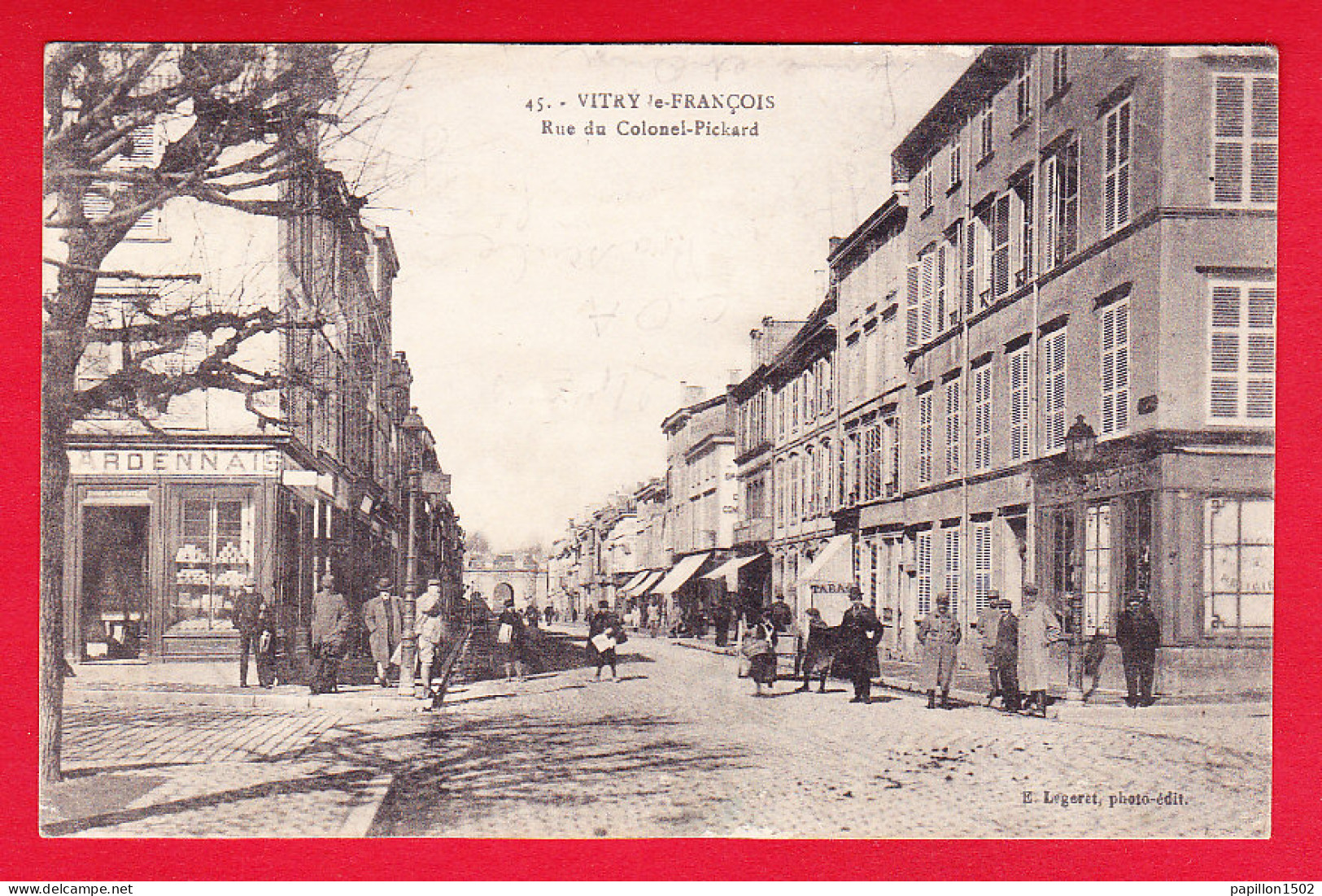 F-51-Vitry Le François-10P96  La Rue Du Colonel Pickard, Animation, Cpa (état) - Vitry-le-François