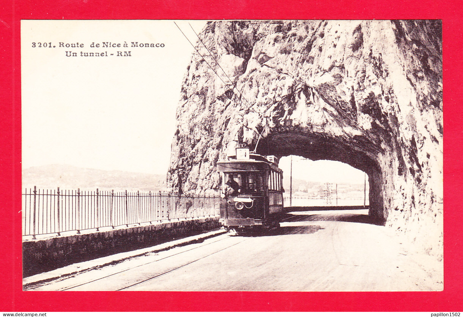 F-06-Nice-123Ph83  La Route De Nice à Monaco, Un Tunnel, Le Tramway, Cpa BE - Straßenverkehr - Auto, Bus, Tram