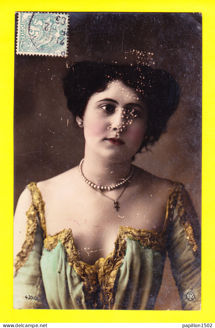 Fant-428P57  Jeune Femme Avec Un Collier De Perles, Cpa  - Donne