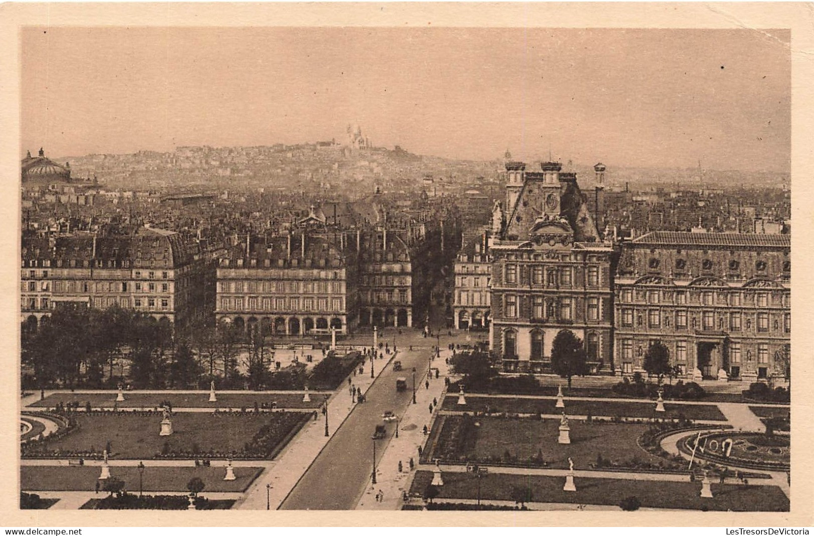 FRANCE - Une Vue Sur Les Jardins Des Tuileries, Montmartre Et Le Sacré Cœur - Animé - Carte Postale Ancienne - Sacré-Coeur