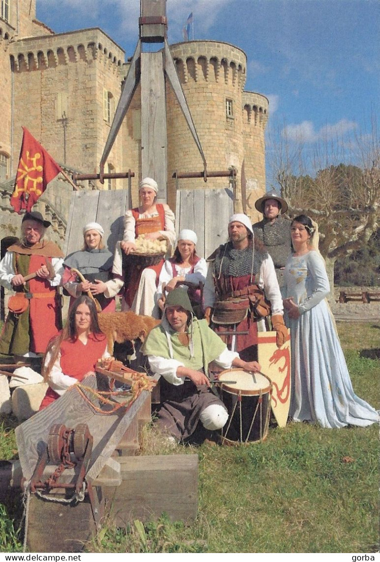 *CPM - Troupe "Le Temps Des Chevaliers - LARGENTIERE (07) - Kostums