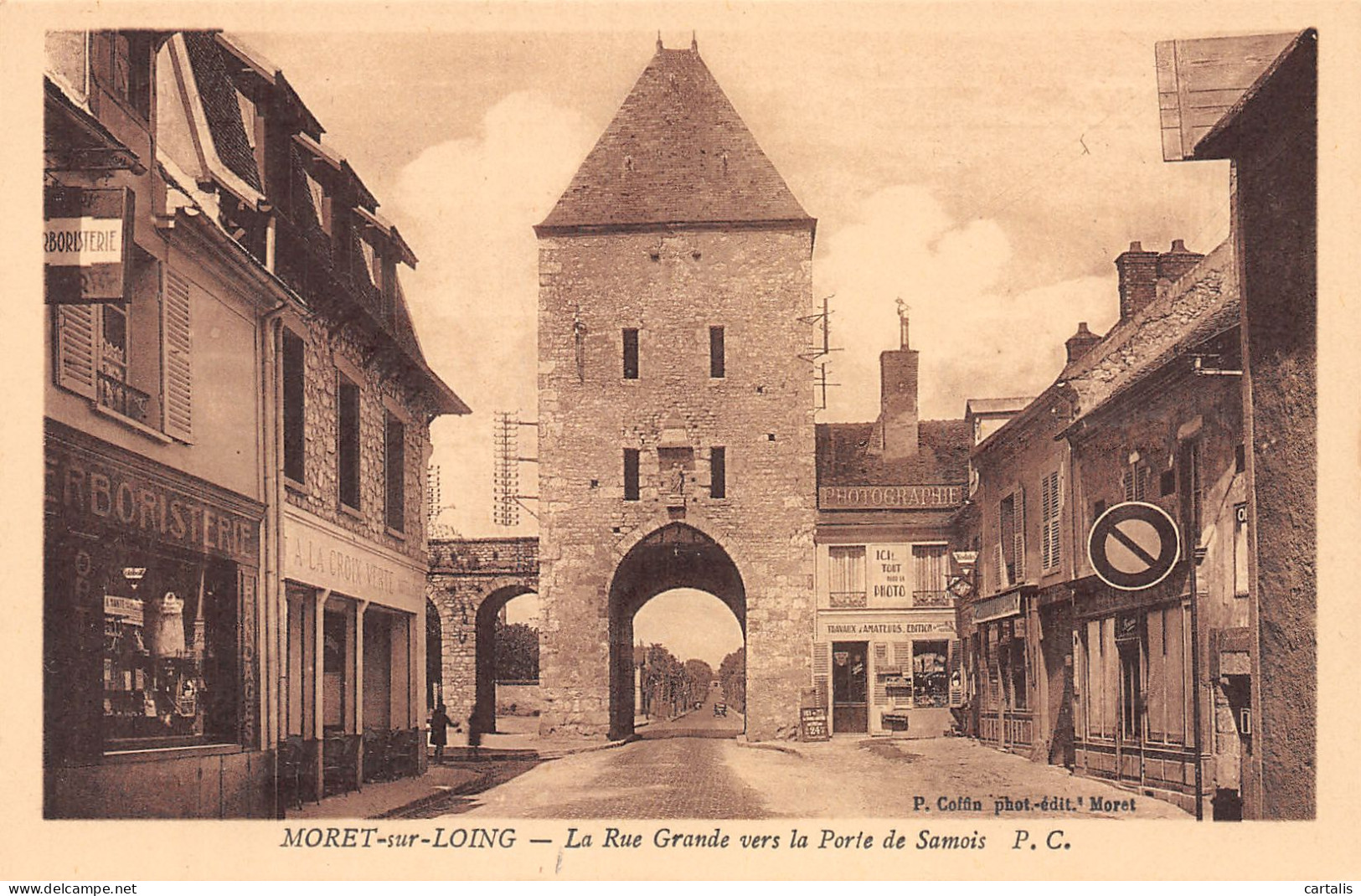 77-MORET SUR LOING-N°4174-D/0137 - Moret Sur Loing